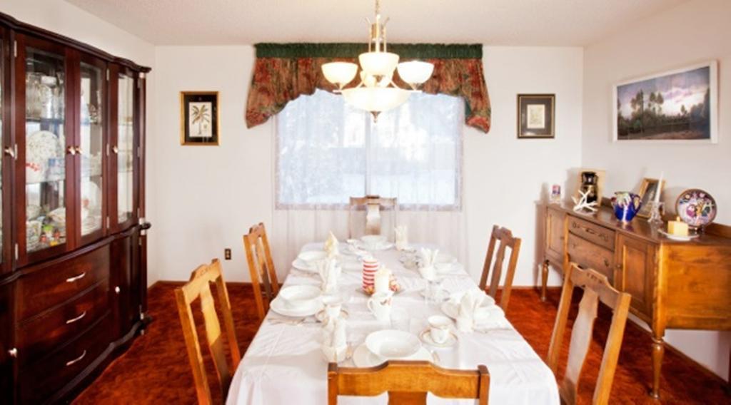 Wild Rose Bed & Breakfast Saskatoon Exteriör bild